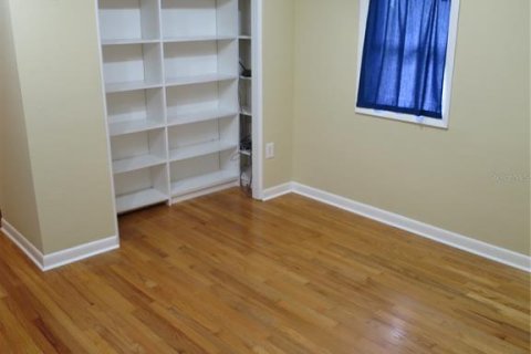 Propiedad comercial en venta en Winter Park, Florida, 153.85 m2 № 1915183 - foto 9