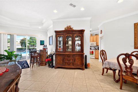 House in Ocala, Florida 3 bedrooms, 212.1 sq.m. № 2231377 - photo 6