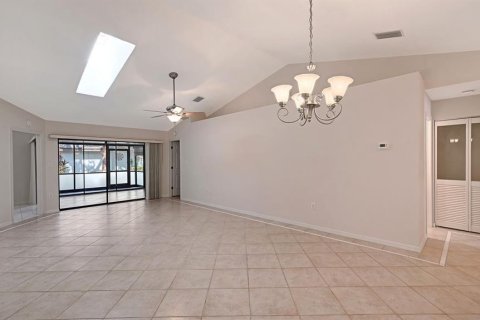 Copropriété à vendre à Sarasota, Floride: 2 chambres, 135.27 m2 № 2116040 - photo 4