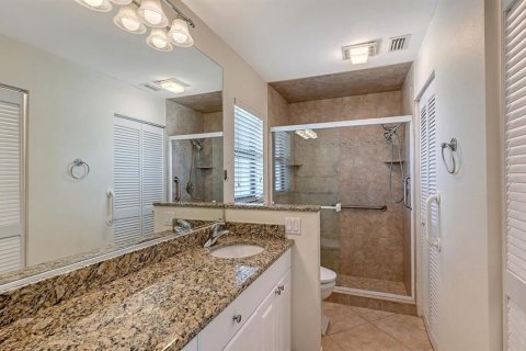 Copropriété à vendre à Sarasota, Floride: 2 chambres, 135.27 m2 № 2116040 - photo 24