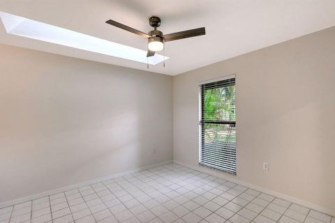 Copropriété à vendre à Sarasota, Floride: 2 chambres, 135.27 m2 № 2116040 - photo 17