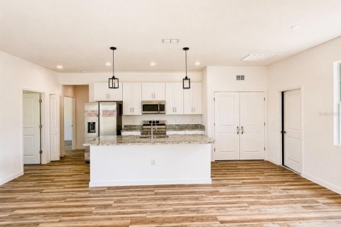 Casa en venta en Poinciana, Florida, 4 dormitorios, 139.35 m2 № 2324532 - foto 3