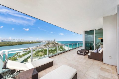 Copropriété à vendre à Bal Harbour, Floride: 2 chambres, 209.59 m2 № 1977573 - photo 19