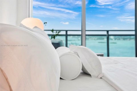 Copropriété à vendre à Bal Harbour, Floride: 2 chambres, 209.59 m2 № 1977573 - photo 21