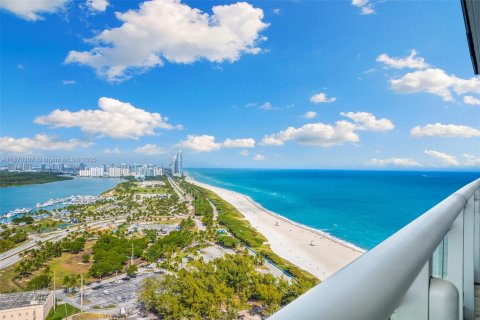 Copropriété à vendre à Bal Harbour, Floride: 2 chambres, 209.59 m2 № 1977573 - photo 16