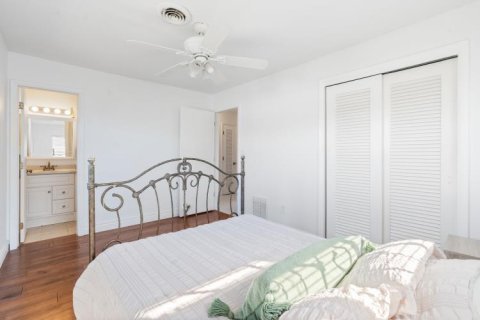 Villa ou maison à louer à Pompano Beach, Floride: 3 chambres, 138.61 m2 № 2382957 - photo 15