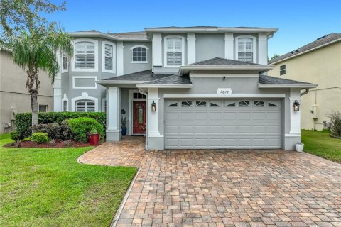 House in Orlando, Florida 4 bedrooms, 268.95 sq.m. № 2205078