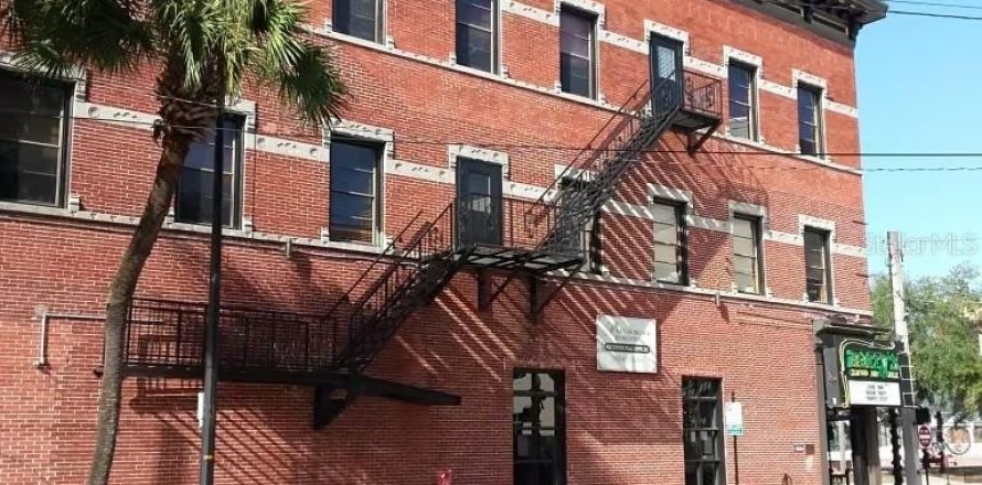 Immobilier commercial à Ocala, Floride № 2130755