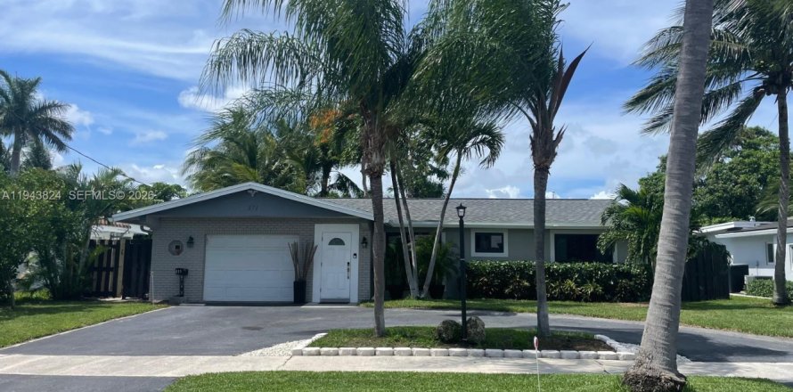 House in Pompano Beach, Florida 2 bedrooms, 142.7 sq.m. № 2001006