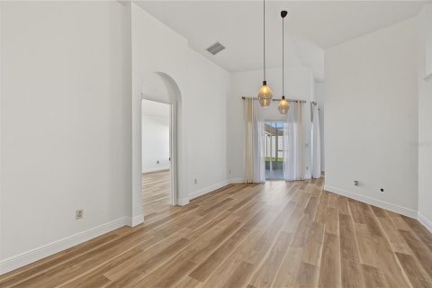Villa ou maison à vendre à Orlando, Floride: 3 chambres, 165.46 m2 № 2431022 - photo 2