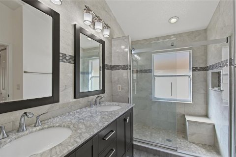 Villa ou maison à vendre à Orlando, Floride: 3 chambres, 165.46 m2 № 2431022 - photo 15