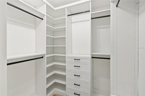 Villa ou maison à vendre à Orlando, Floride: 3 chambres, 165.46 m2 № 2431022 - photo 17
