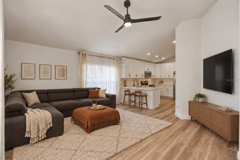 Villa ou maison à vendre à Orlando, Floride: 3 chambres, 165.46 m2 № 2431022 - photo 8