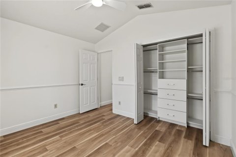 Villa ou maison à vendre à Orlando, Floride: 3 chambres, 165.46 m2 № 2431022 - photo 19
