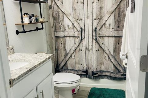 Villa ou maison à vendre à Kissimmee, Floride: 4 chambres, 166.67 m2 № 2225360 - photo 5