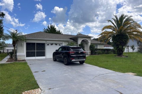 Casa en Palm Coast, Florida 3 dormitorios, 158.03 m2 № 2318493