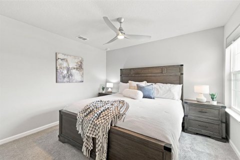 Townhouse in Lutz, Florida 3 bedrooms, 208.38 sq.m. № 2354815 - photo 15