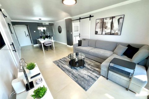 Купить кондоминиум в Авентура, Флорида 2 спальни, 92.34м2, № 2012840 - фото 4