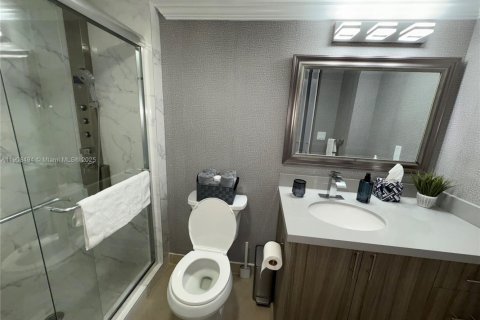 Купить кондоминиум в Авентура, Флорида 2 спальни, 92.34м2, № 2012840 - фото 20