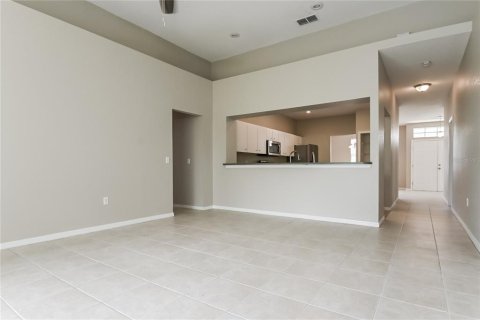 Villa ou maison à vendre à Lakeland, Floride: 4 chambres, 192.96 m2 № 1732950 - photo 5