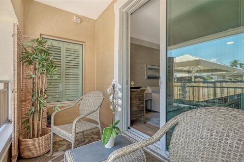 Condo in Sarasota, Florida, 2 bedrooms  № 2325035 - photo 17