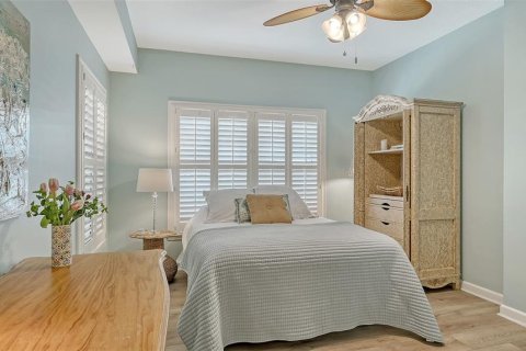 Condo in Sarasota, Florida, 2 bedrooms  № 2325035 - photo 26