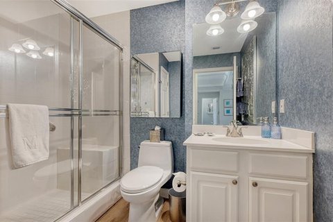 Condo in Sarasota, Florida, 2 bedrooms  № 2325035 - photo 29