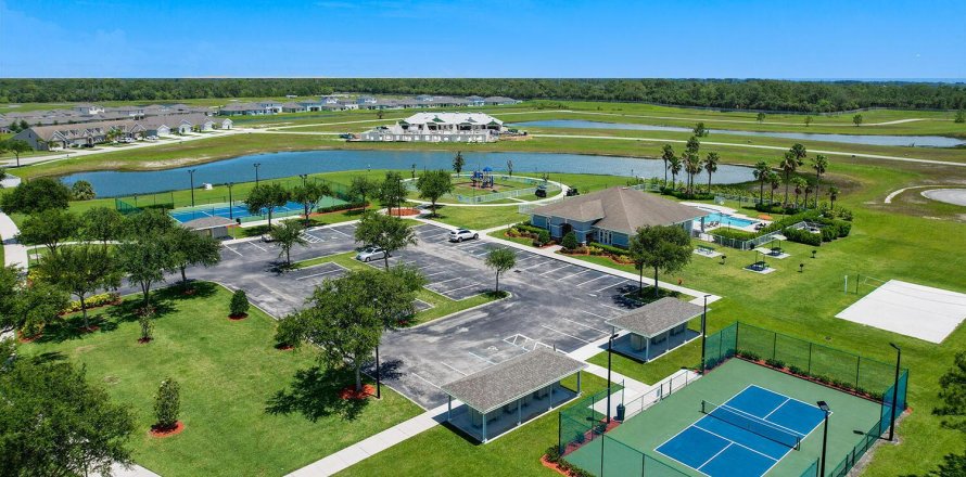 Villa ou maison à Fort Pierce, Floride 3 chambres, 154.03 m2 № 1224523