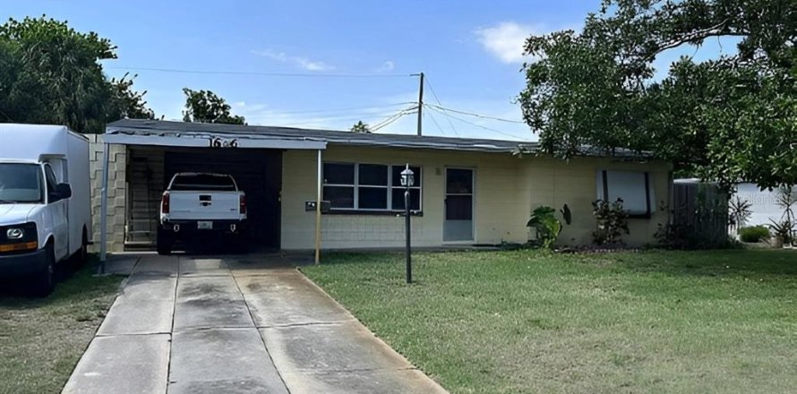 House in Bradenton, Florida 2 bedrooms, 91.23 sq.m. № 1583383