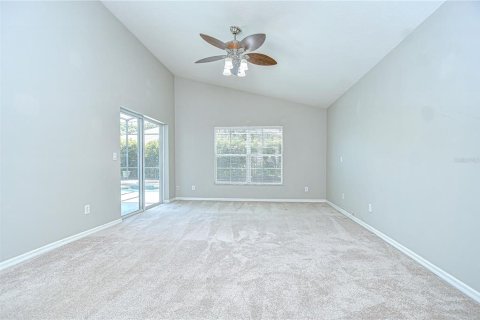 House in Fish Hawk, Florida 4 bedrooms, 239.78 sq.m. № 1812886 - photo 12