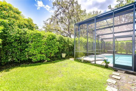 House in Fish Hawk, Florida 4 bedrooms, 239.78 sq.m. № 1812886 - photo 26