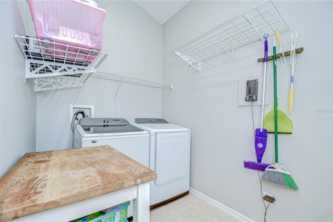 Купить виллу или дом в Фиш-Хок, Флорида 9 комнат, 239.78м2, № 1812886 - фото 23