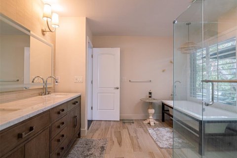 House in Winter Park, Florida 4 bedrooms, 214.6 sq.m. № 1521970 - photo 20