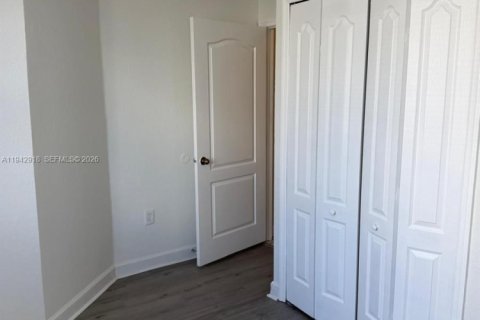 Copropriété à louer à Homestead, Floride: 3 chambres, 98.48 m2 № 1999233 - photo 12