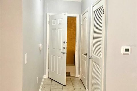 Apartment in Orlando, Florida 2 bedrooms, 99.96 sq.m. № 2377916 - photo 12
