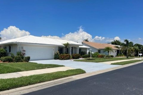 Casa en alquiler en Venice, Florida, 3 dormitorios, 208.94 m2 № 1632372 - foto 1