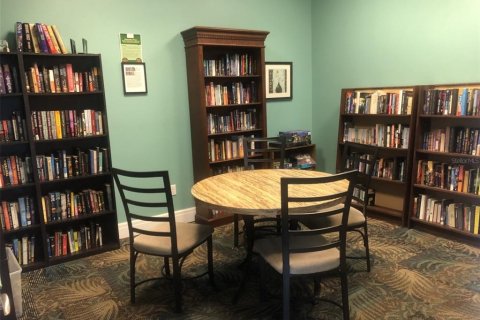 Condo in Saint Petersburg, Florida, 1 bedroom  № 1602937 - photo 25
