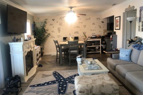 Condo in Saint Petersburg, Florida, 1 bedroom  № 1602937 - photo 8