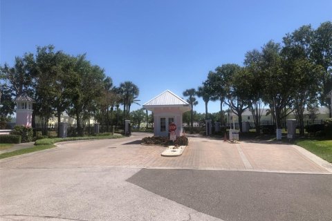 Condo in Saint Petersburg, Florida, 1 bedroom  № 1602937 - photo 2
