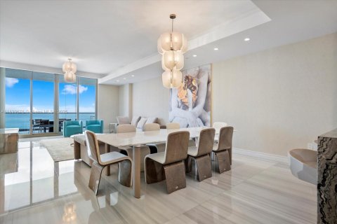 Condominio en alquiler en Sunny Isles Beach, Florida, 4 dormitorios, 305.37 m2 № 1977562 - foto 8
