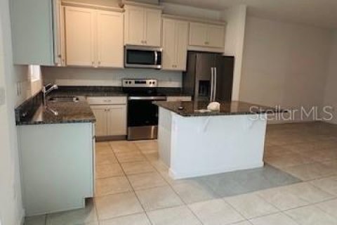 Townhouse in Kissimmee, Florida 3 bedrooms, 135.64 sq.m. № 1912456 - photo 4