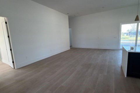House in Port Charlotte, Florida 4 bedrooms, 182.37 sq.m. № 2306744 - photo 9