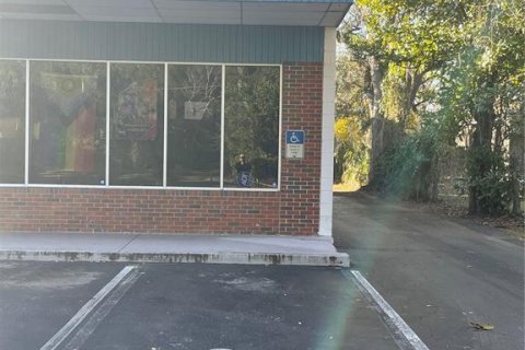 Immobilier commercial à louer à Gainesville, Floride: 96.62 m2 № 1533055 - photo 6