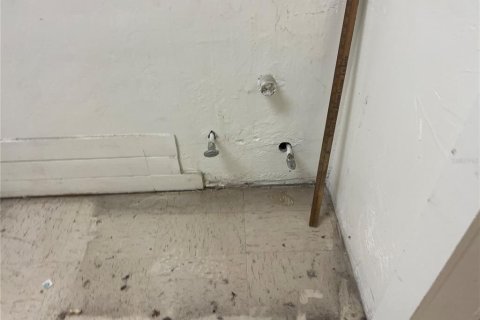 Immobilier commercial à louer à Gainesville, Floride: 96.62 m2 № 1533055 - photo 29