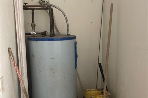 Immobilier commercial à louer à Gainesville, Floride: 96.62 m2 № 1533055 - photo 27