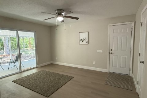 Villa ou maison à vendre à Apopka, Floride: 3 chambres, 142.05 m2 № 1870291 - photo 7