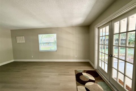 Villa ou maison à vendre à Apopka, Floride: 3 chambres, 142.05 m2 № 1870291 - photo 10