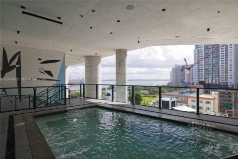 Hotel in Miami, Florida 31.68 sq.m. № 2089563 - photo 4