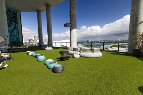 Hotel in Miami, Florida 31.68 sq.m. № 2089563 - photo 3