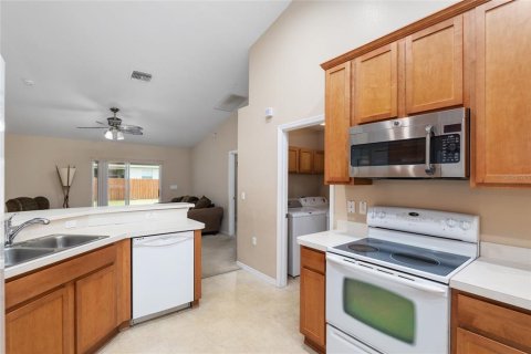 House in Ocala, Florida 4 bedrooms, 178.28 sq.m. № 1442210 - photo 19